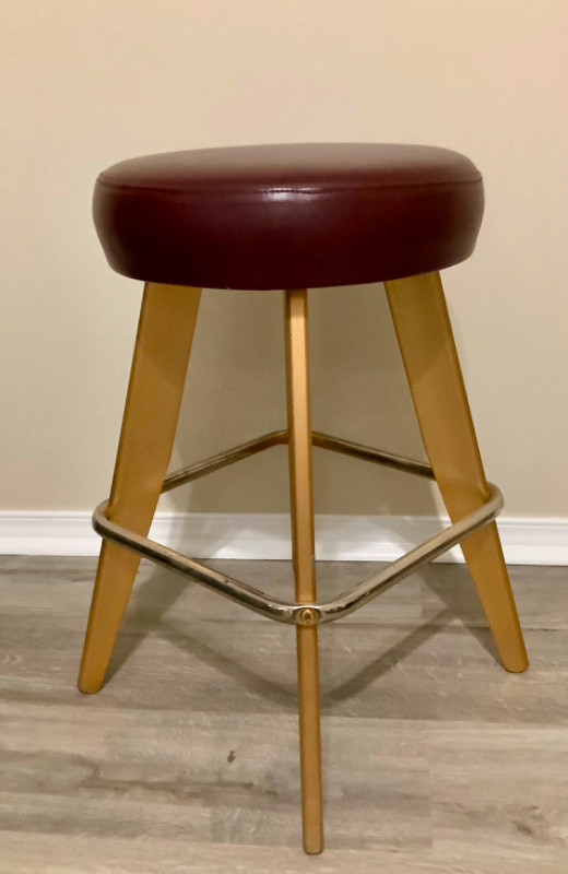 Vintage Bar Stools Mid Century Modern in Chairs & Recliners in Strathcona County - Image 2