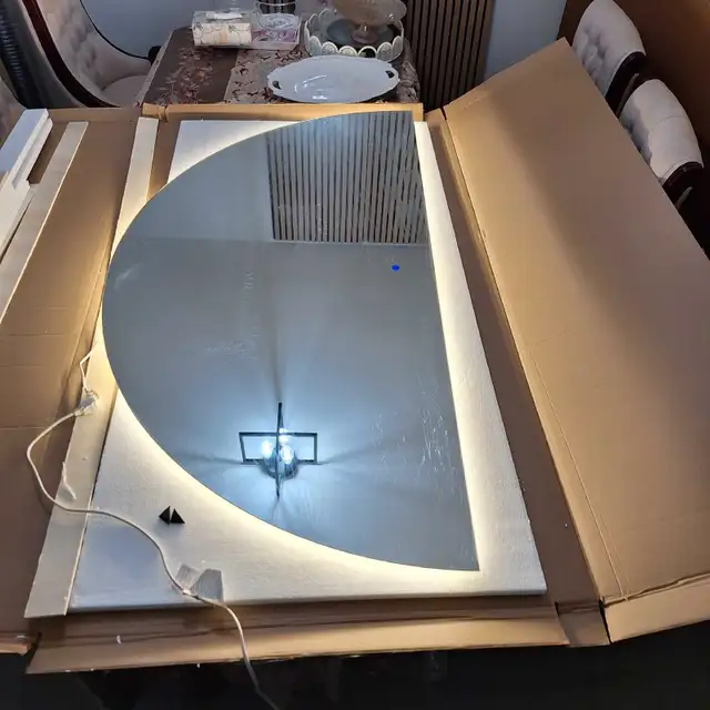 Half Moon LED MIRROR  in Indoor Lighting & Fans in City of Toronto - Image 6