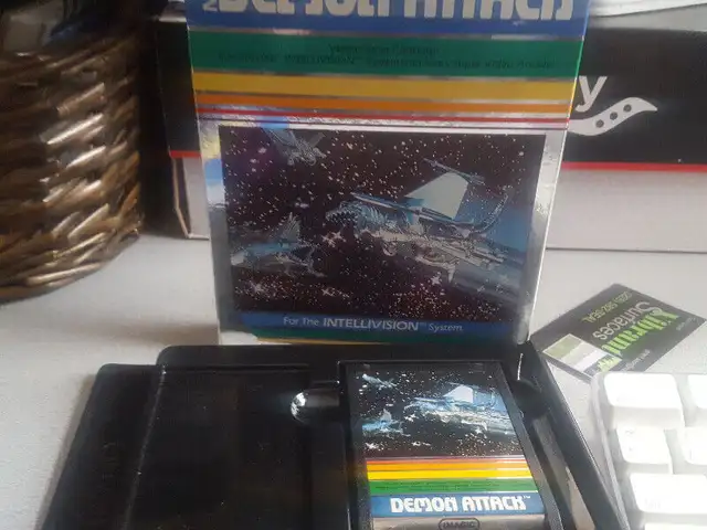 Video Game Cartridges for Intellivision by Mattel Electronics. in Older Generation in Norfolk County - Image 6