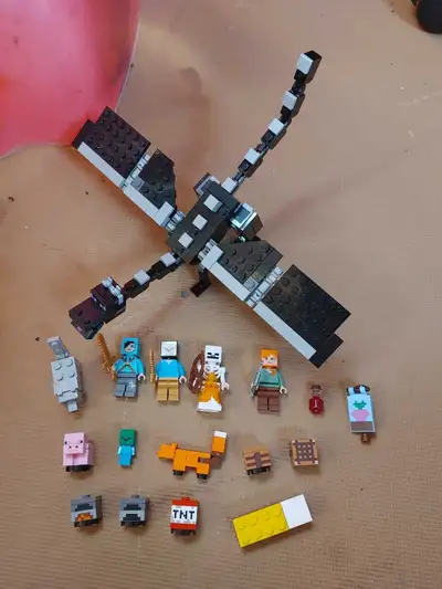Lego Minecraft Lot, View more