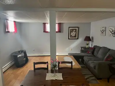 One bedroom basement apartment located in Sherwood area. Recently painted walls and cupboards. Fully...