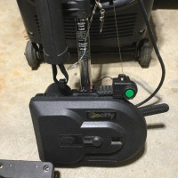 Scotty DeptPower 1106 electric down rigger 2 weighs 10/5 lbs