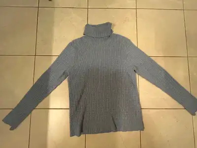 Ladies cotton turtleneck $10 Medium by Jeanne Pierre, View more