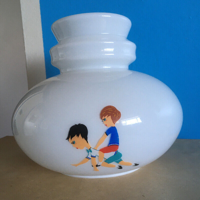 Vintage MCM Milk Glass Hanging Lamp Shade f. Children in Arts & Collectibles in City of Toronto - Image 4