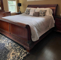 High-end Solid Wood Italian Bedroom Set Going Cheap