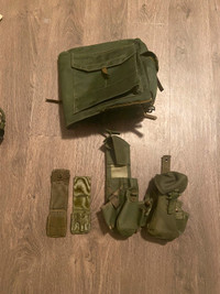 Canadian army 82 pattern rig attachments