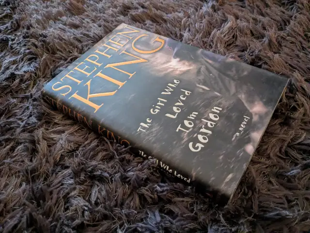 Stephen King Novels Books Horror Hardcover Paperback Cujo in Fiction in Ottawa - Image 6