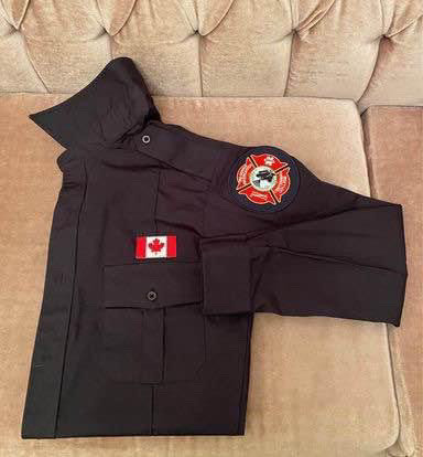 Centennial College Pre-Service Firefighter Uniform dans Femmes - Autre  à Ville de Toronto - Image 2