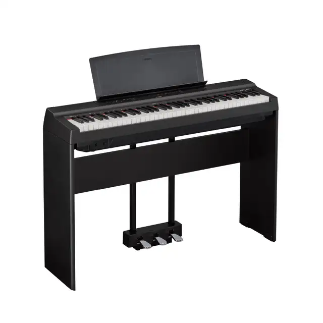 Yamaha P121 73 Key Digital Piano with Stand and stool in Pianos & Keyboards in Calgary - Image 2