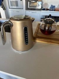Breville Smart Kettle Luxe - Royal Champagne 