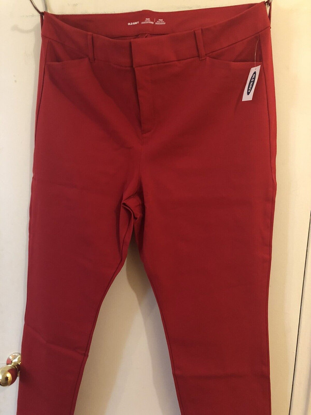 OLD NAVY JEANS/SWEATERS/DRESS PANTS  in Women's - Maternity in City of Toronto - Image 3