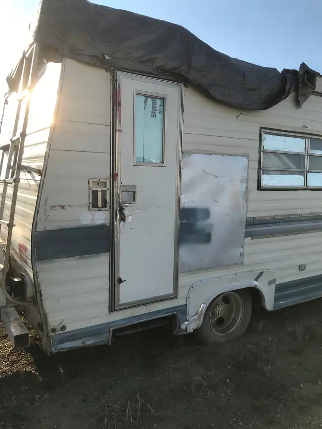 1974 Chevrolet G30 motorhome Class C in RVs & Motorhomes in Edmonton - Image 4