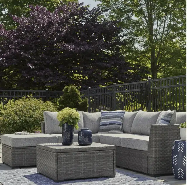 Ashley Patio Sets and OutDoor Furniture in Patio & Garden Furniture in Oakville / Halton Region - Image 5