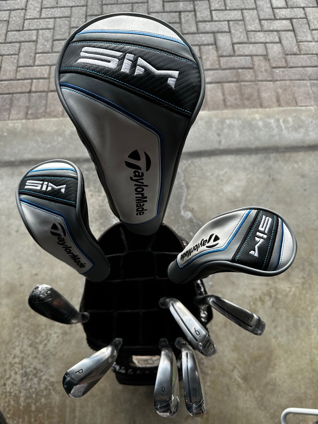 Taylormade SIMS golf set  in Golf in Windsor Region