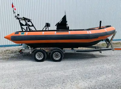 Zodiac Hurricane 590 ex-coast guard boat in top-notch condition. While in service said to be used ve...