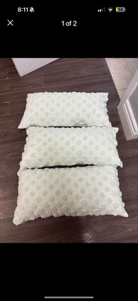 Set of 3 Mint Throw Pillows