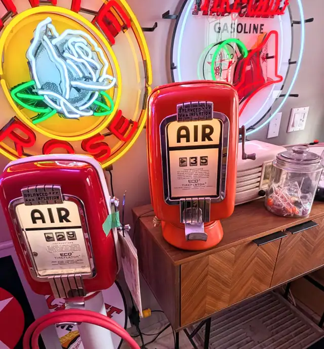 WAYNE 70 Fina Gas Pump in Arts & Collectibles in Oshawa / Durham Region - Image 6