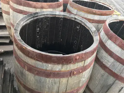 Baril de bois pour récupérer l’eau, View more