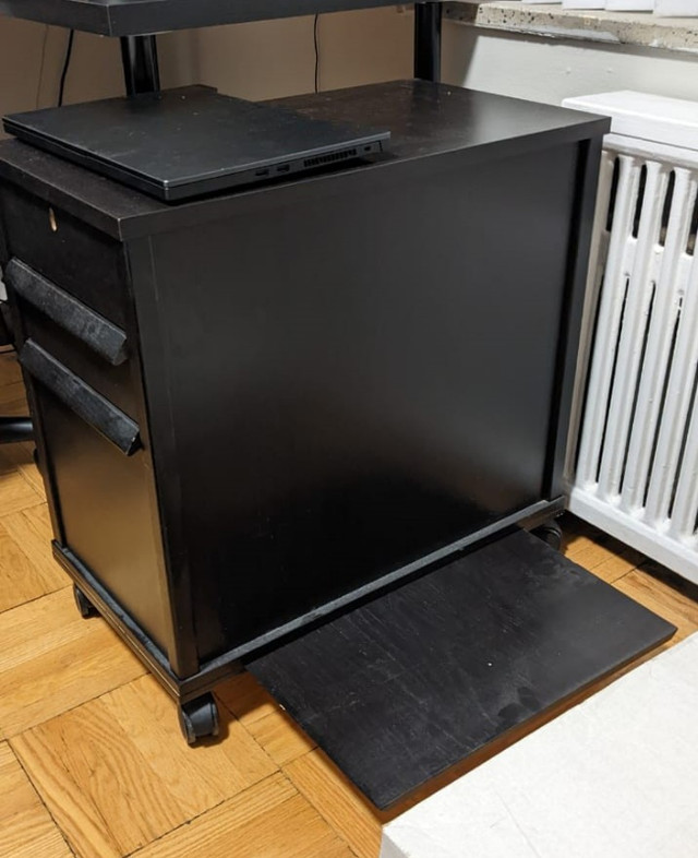 Drawer Unit on Casters Computer Filing Cabinet in Desks in City of Toronto - Image 2