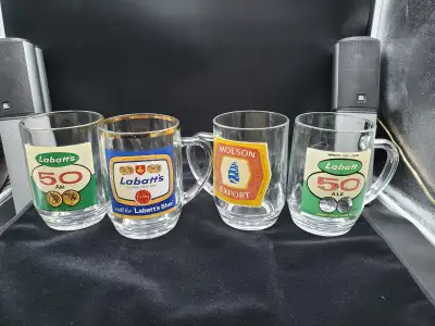 LOT VINTAGE LABATT'S AND MOLSON BEER MUGS FRANCE, View more