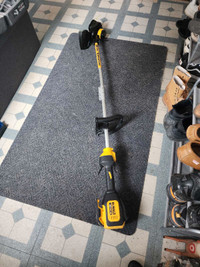 Dewalt 20 volt max weedeater