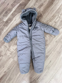 OshKosh 6-9 months snowsuit