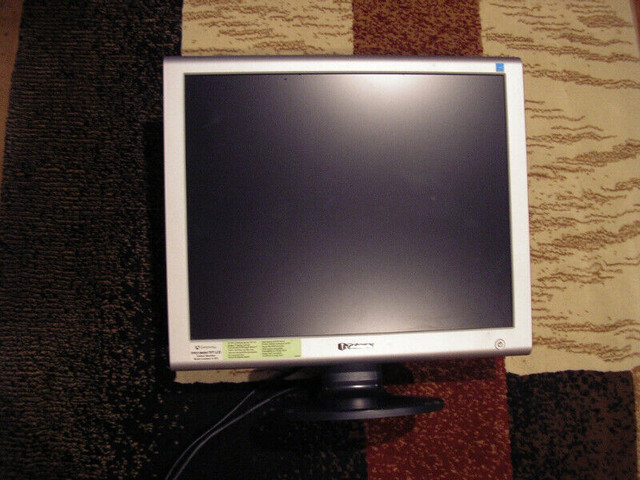 Computer monitor - Gateway 19" in Monitors in Windsor Region