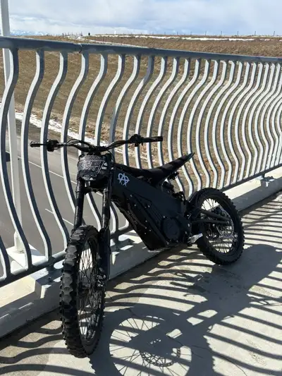 Bikes in good condition Has new brake pads and brakes were just bled Got a seat cover for it and shi...