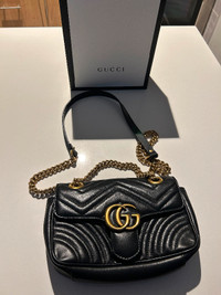 **Authentic Gucci Marmont Shoulder Bag ***$2,600