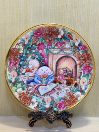 Royal Albert Bone China England decorative plate / Christmas pla