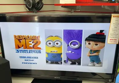 Télévision 46Pouces Sony Bravia (2012) Garantie disponible Telephone: 514-564-2252 Banco rue Sherbro...
