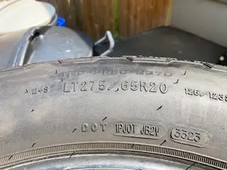 Selling a set of 4 Bridgestone Trail Runner all-terrain tires, size LT275/65R20. These tires have ap...