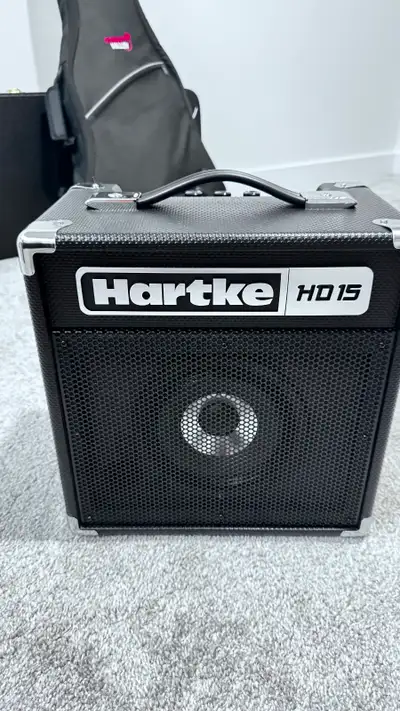 Hartke HD15 15W 6.5'' Bass Combo, View more