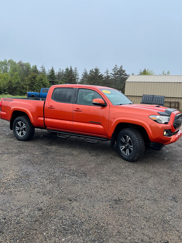 2016 TOYOTA TACOMA TRD SPORT in Cars & Trucks in Yarmouth