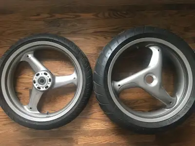 916 Factory Ducati Racing Classic Brembo 3 spoke Tamburini design wheels No damage or repairs custom...