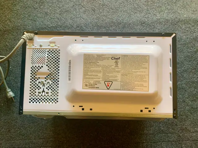 MASTER Chef EM720CL7 Microwave — $55603219763921561604