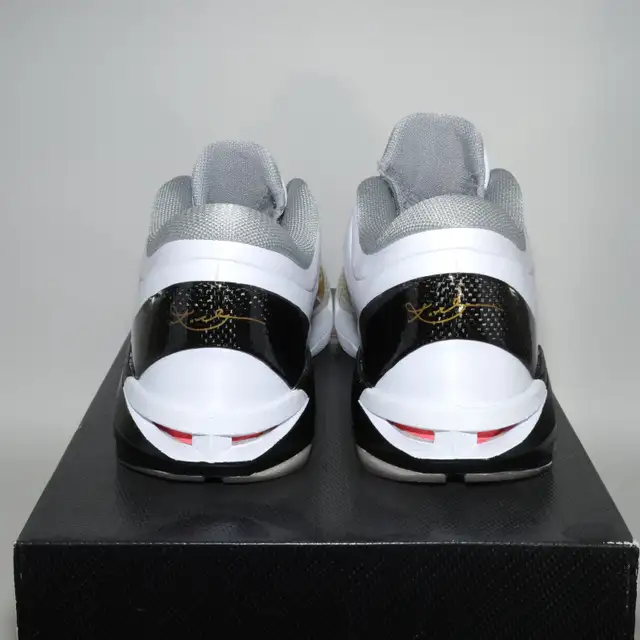 Nike Zoom Kobe VII 7 System Elite 2012 White Metallic Gold US 11 in Men's Shoes in City of Toronto - Image 7