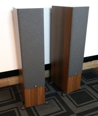 POLK AUDIO R700 SPEAKERS (PAIR), View more