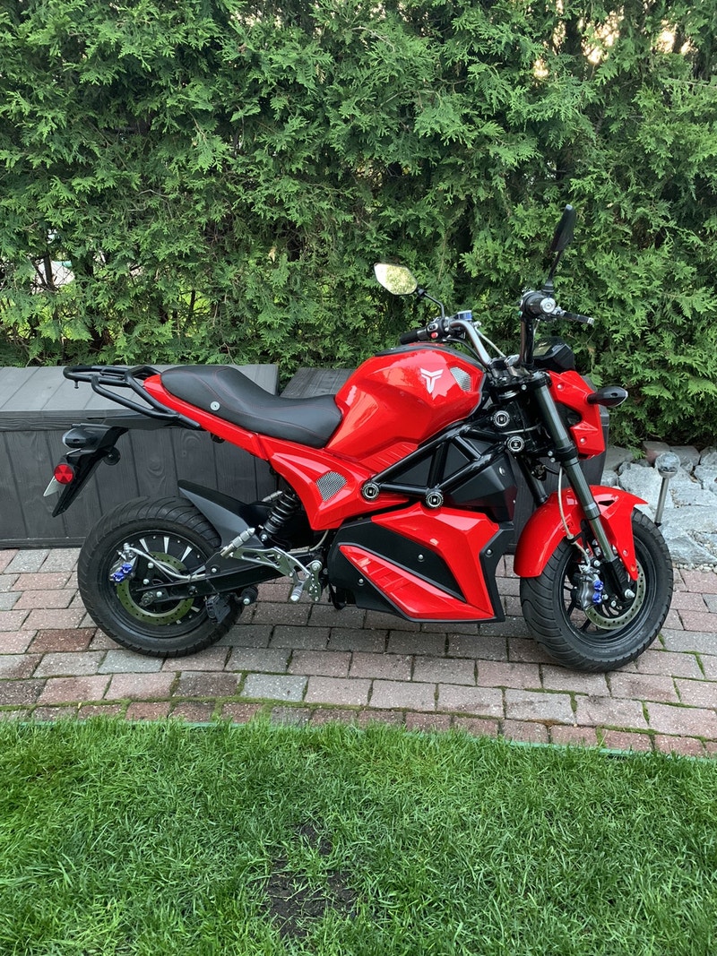 SCOOTER À VENDRE SCOOTER TO SELL bien Sport Bikes Gatineau Kijiji