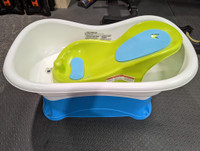 Baby Bath Tub with Insert and step stool