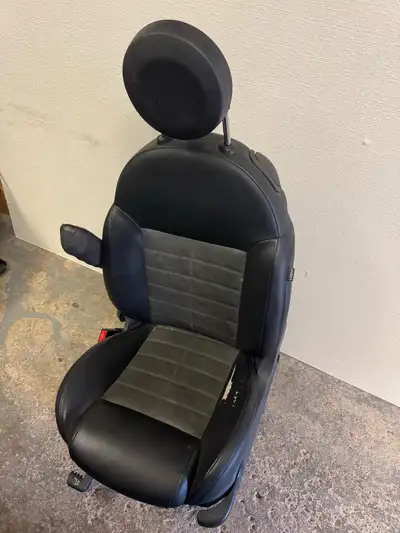 Passenger and drive seat available. Can inquire about other parts except battery, windshield