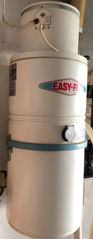 EASY-FLO MODEL 199 CENTRAL VACUUM in Vacuums in Comox / Courtenay / Cumberland - Image 3