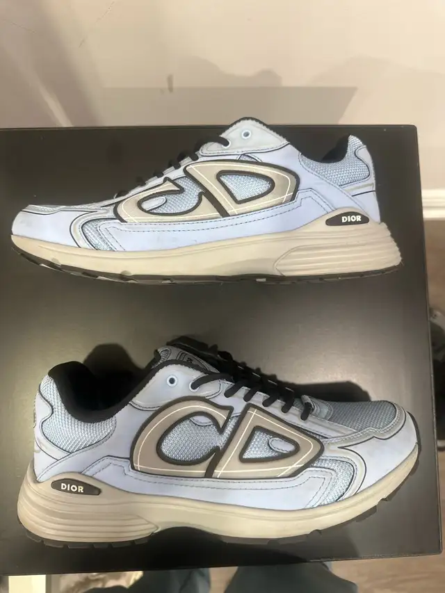 Dior b3064840219787138121