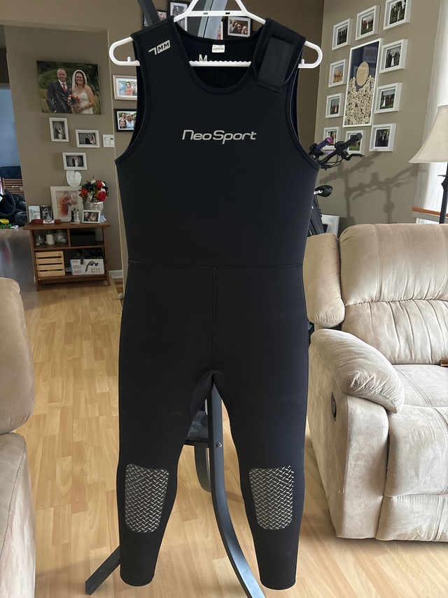 Neo Sport wet suit 7mm men’s medium in Water Sports in Gatineau