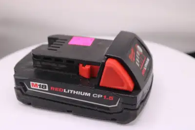 2024 Milwaukee Compact REDLITHIUM Battery 1.5AH (#189), View more