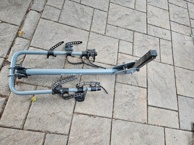 Sports Rack 3 bike towing hitch rack dans Autres pièces et accessoires  à Longueuil/Rive Sud