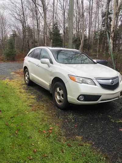 2015 Acura RDX AWD Loaded with all options including bluetooth. 252,000 KMS. Should be good for anot...