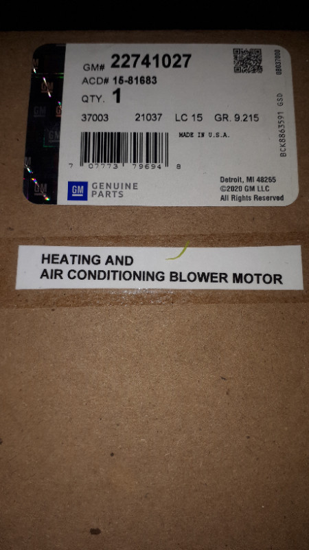 2003 -2014 Gm Truck OME Blower Motor #22741027 in Other Parts & Accessories in Norfolk County - Image 2