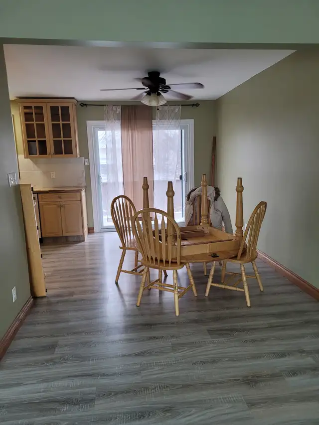 Rental property top floor available immediately