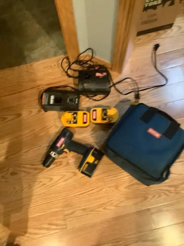 Ryobi Cordless 18 V drill in Power Tools in Calgary - Image 2